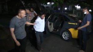 Salah-satu-pelaku-perampokan-di-pinggir-Tol-JORR-Pesanggrahan-Jakarta-Selatan.jpg
