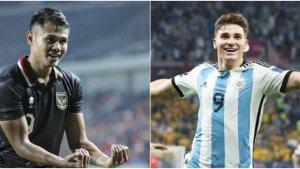 Striker-Timnas-Indonesia-Dimas-Drajad-dan-Striker-Argentina-Julian-Alvarez.jpg