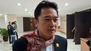 TAGAR-JAGA-JAKARTA-Anggota-DPRD-DKI-Jakarta-Kevin-Wu.jpg