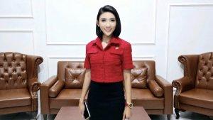 Tanti-Herawati-berharap.jpg