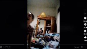 Viral-remaja-putri-Kristina-Arrang-menangis-dipukul-keluarga-karena-lulus-UTBK-SNBT.jpg