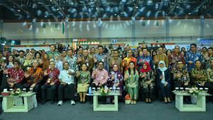 Wakil-Gubernur-DKI-Jakarta-Rano-Karno-bersama-jajarannya-saat-membuka-JIT.jpg