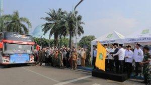 Wali-Kota-Tangerang-Arief-R-Wismansyah-bersama-dengan-Penjabat-Pj-Gubernur-Banten-Al-Muktabar-2.jpg