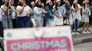 christmas-carol-di-bunderan-hi.jpg