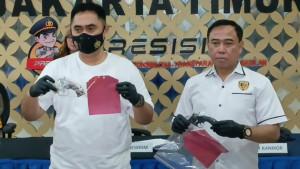 dicky-rilis-unjuk-barbuk.jpg