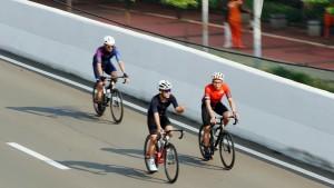 ilustrasi-road-bike-di-sudirman-thamrin.jpg