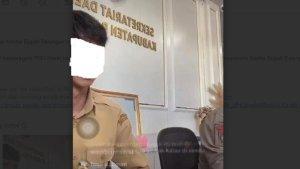pemuda-viral-main-PS.jpg