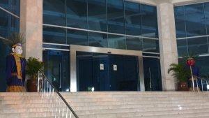 penggeledah-kpk-di-gedung-dprd-dki-jakarta.jpg
