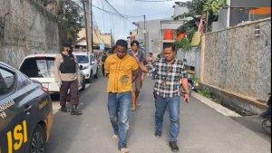 penggerebekan-narkoba-jenis-sabu-di-komplek-permata-alias-kampung-ambon.jpg