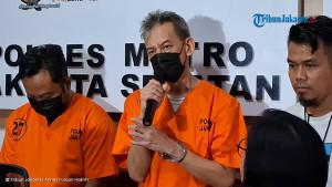 rm-berbaju-tahanan.jpg