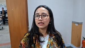 teh-farah-savira.jpg