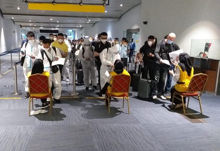 101-warga-negara-asing-wna-asal-china-masih-mendarat.jpg