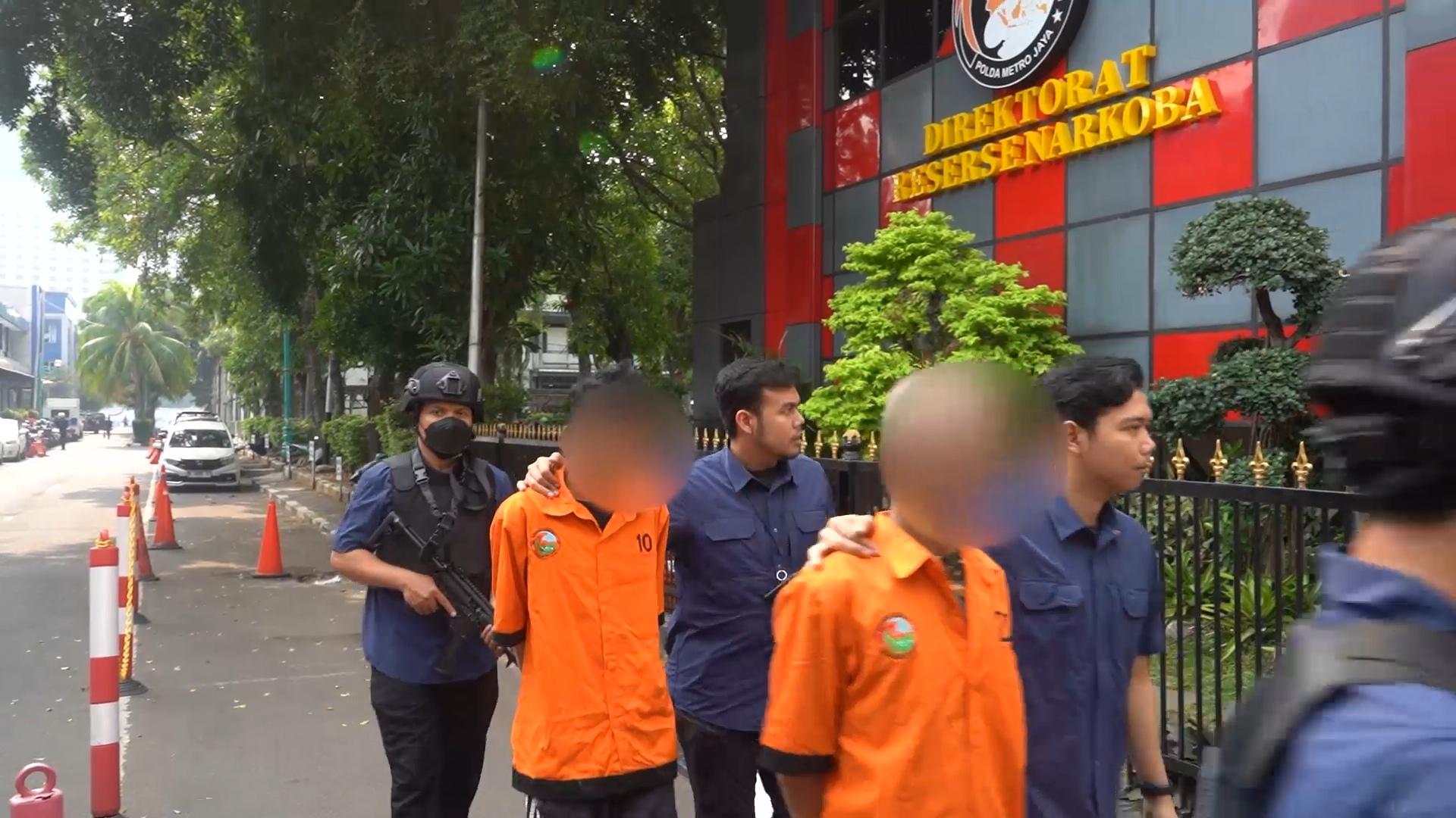 2 Pengedar Sabu Ditangkap di Kebon Jeruk, Sembunyikan Narkoba di Kandang Burung - Tribunjakarta.com