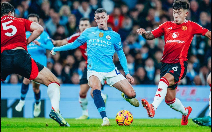 jakarta/Aksi-pemain-Manchester-City-Phil-Foden.jpg