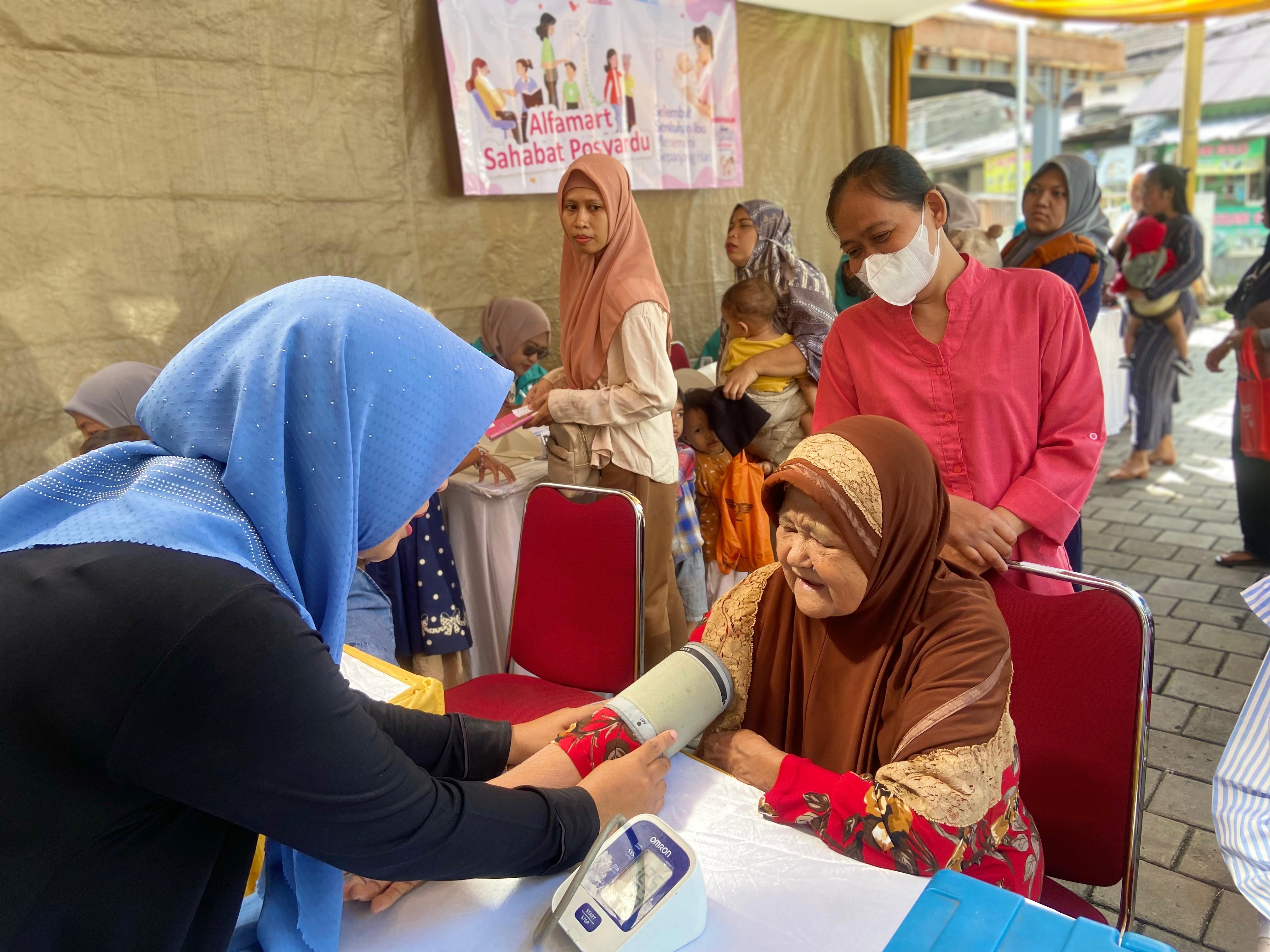 Alfamart-Sahabat-Posyandu.jpg
