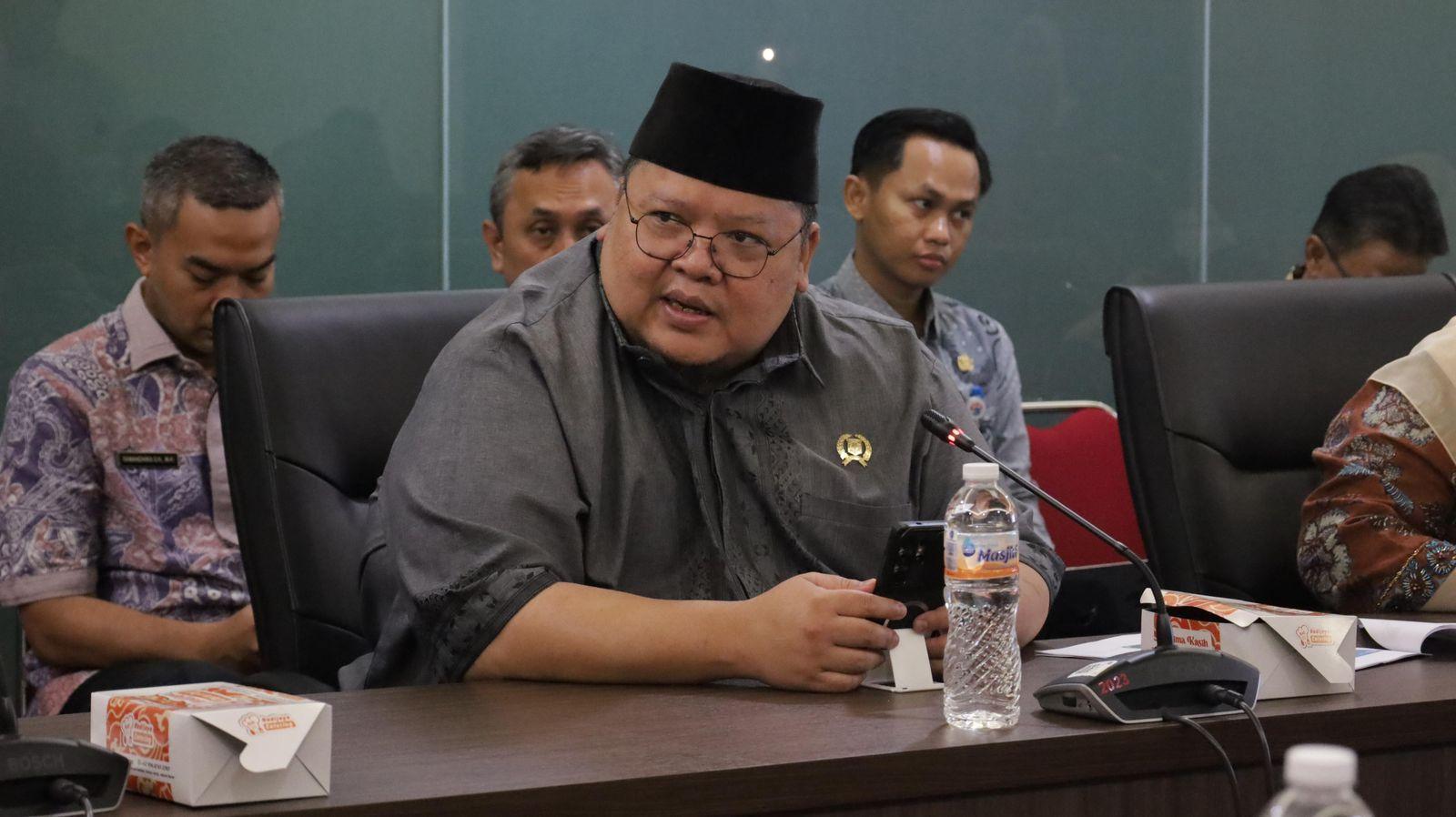 Ade Suherman Dukung KTR di Jakarta, Ingatkan Aturan Harus Matang dan Berkeadilan