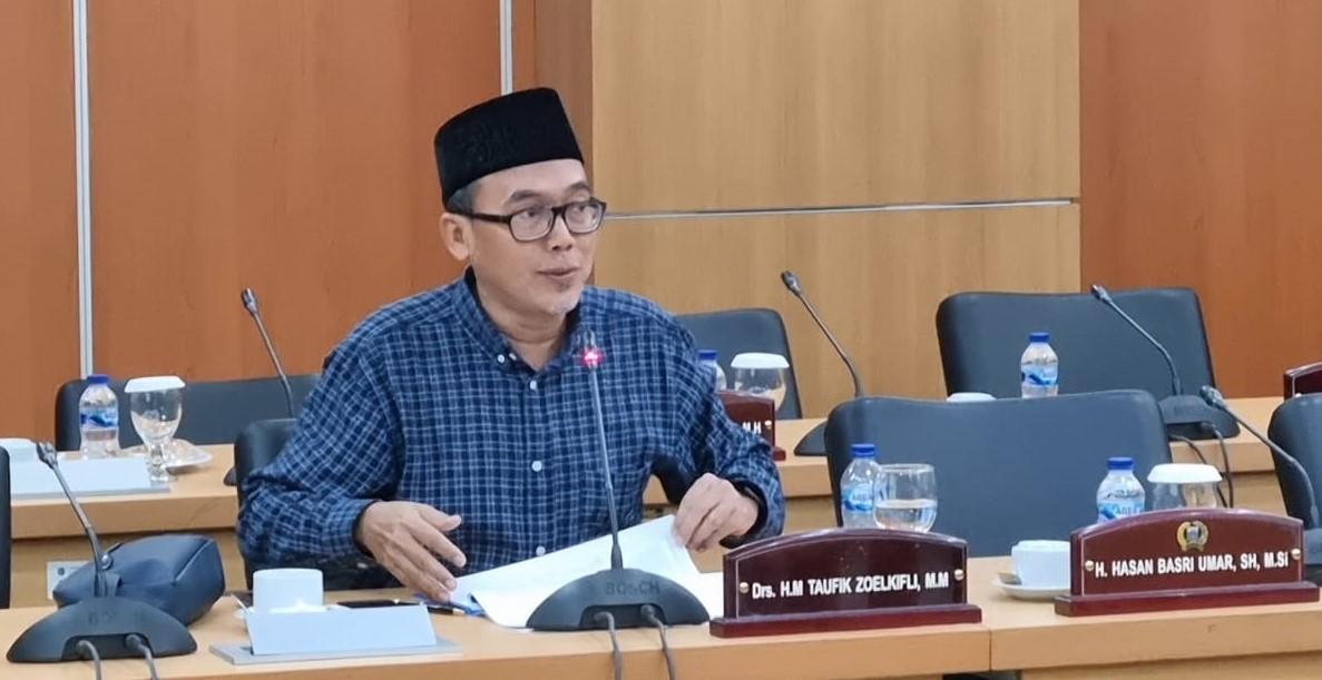 Anggota-Komisi-B-DPRD-DKI-Jakarta-Fraksi-PKS-M-Taufik-Zoelkifli-raker-PT-Pembangunan-Jaya-Ancol.jpg