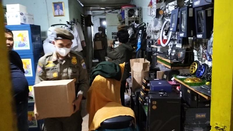 Camat Pastikan Ribuan Botol Miras Hasil Gerebek Warkop di Setiabudi Dijual Tanpa Izin