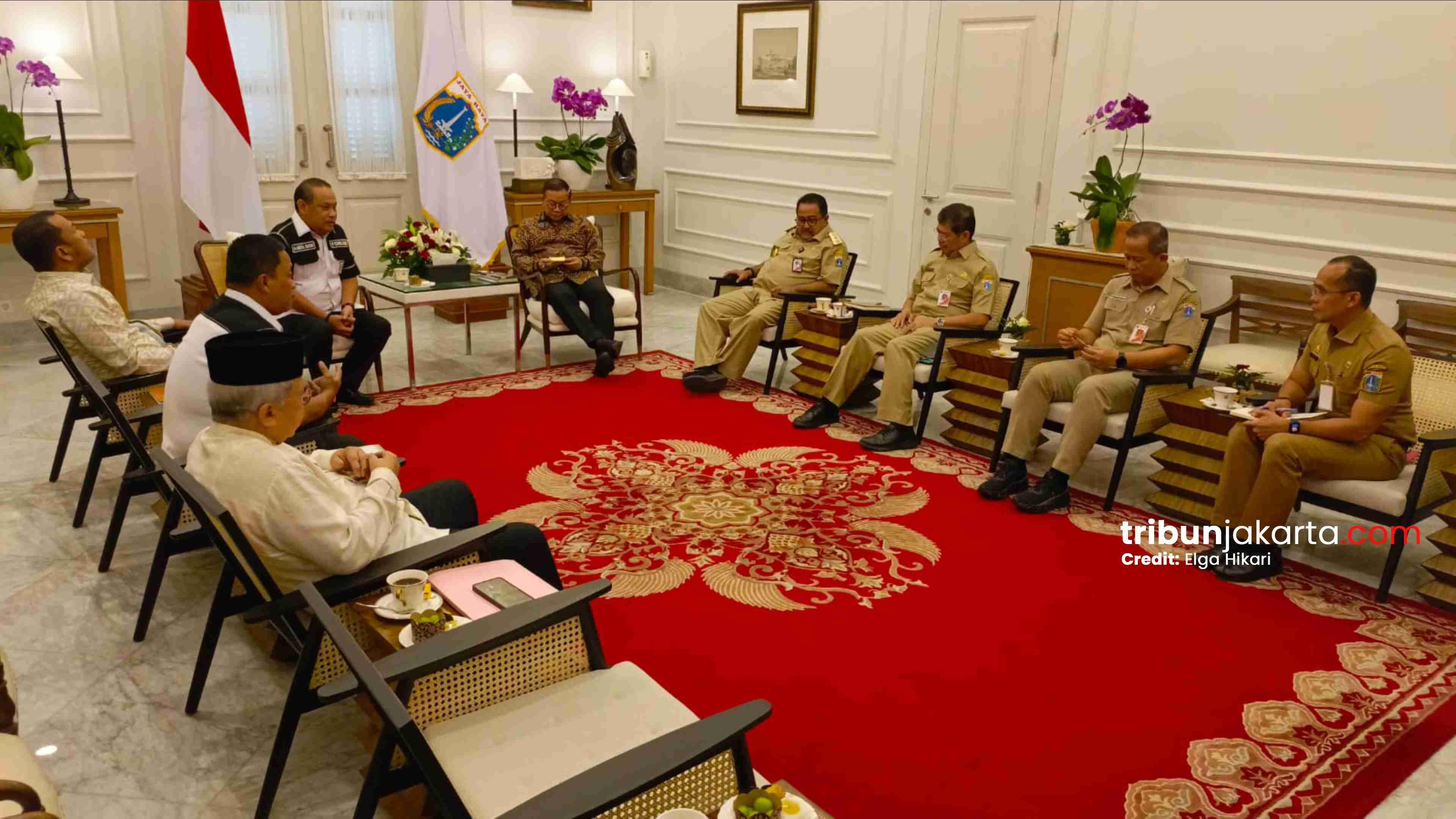 Perkuat Identitas Budaya, Bamus Betawi Serahkan Draf Revisi Perda Pelestarian Kebudayaan ke Pramono