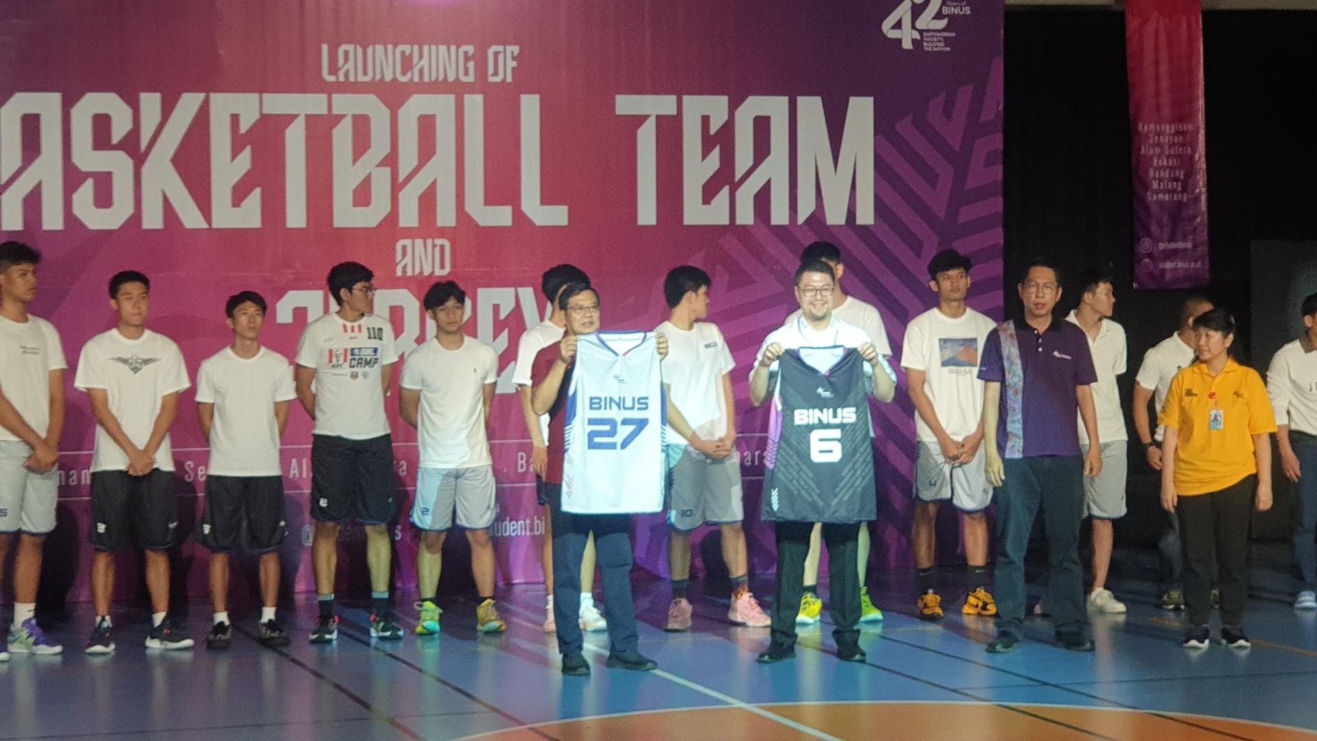 Binus-University-memberikan-beasiswa-mahasiswanya-yang-berprestasi-dibidang-olahraga-basket.jpg