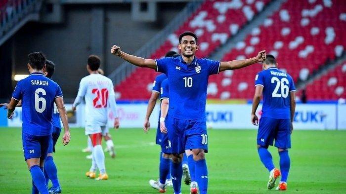 Ekspresi-pemain-Thailand-Teerasil-Dangda.jpg