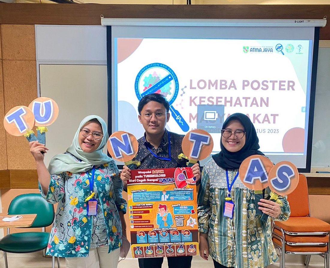 Mahasiswa FK UPNVJ Juara 1 Lomba Poster Kesehatan Masyarakat AESCULAPIUS 2023