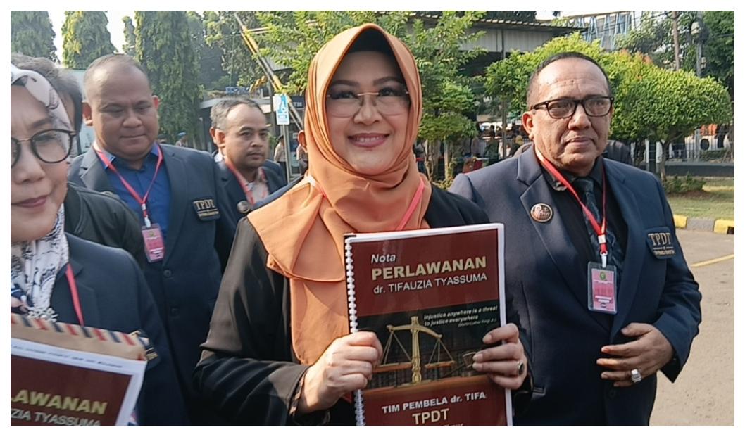 Dokter Tifa Siapkan Perlawanan 37 Halaman, Sebut Dakwaan JPU Lemah - Tribunjakarta.com