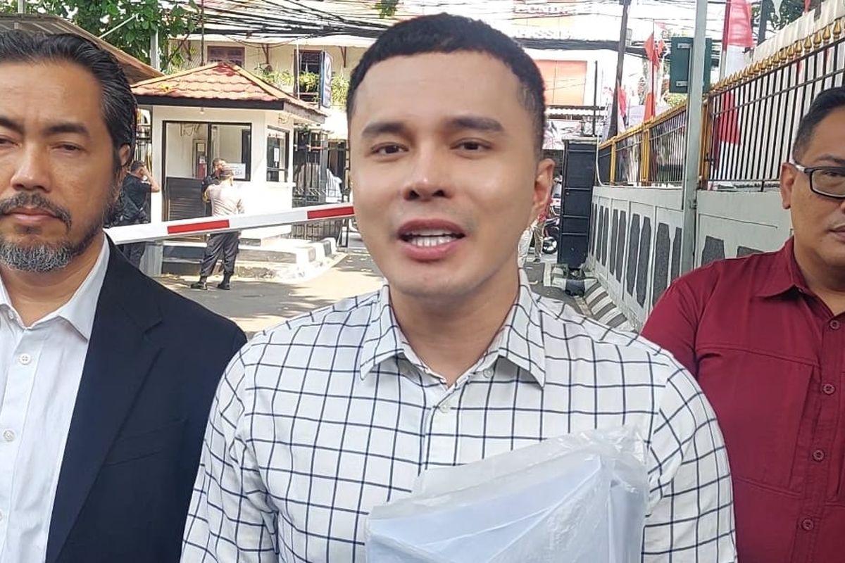KASUS-TEROR-KARANGAN-BUNGA-DOKTER-OKY-PRATAMA.jpg