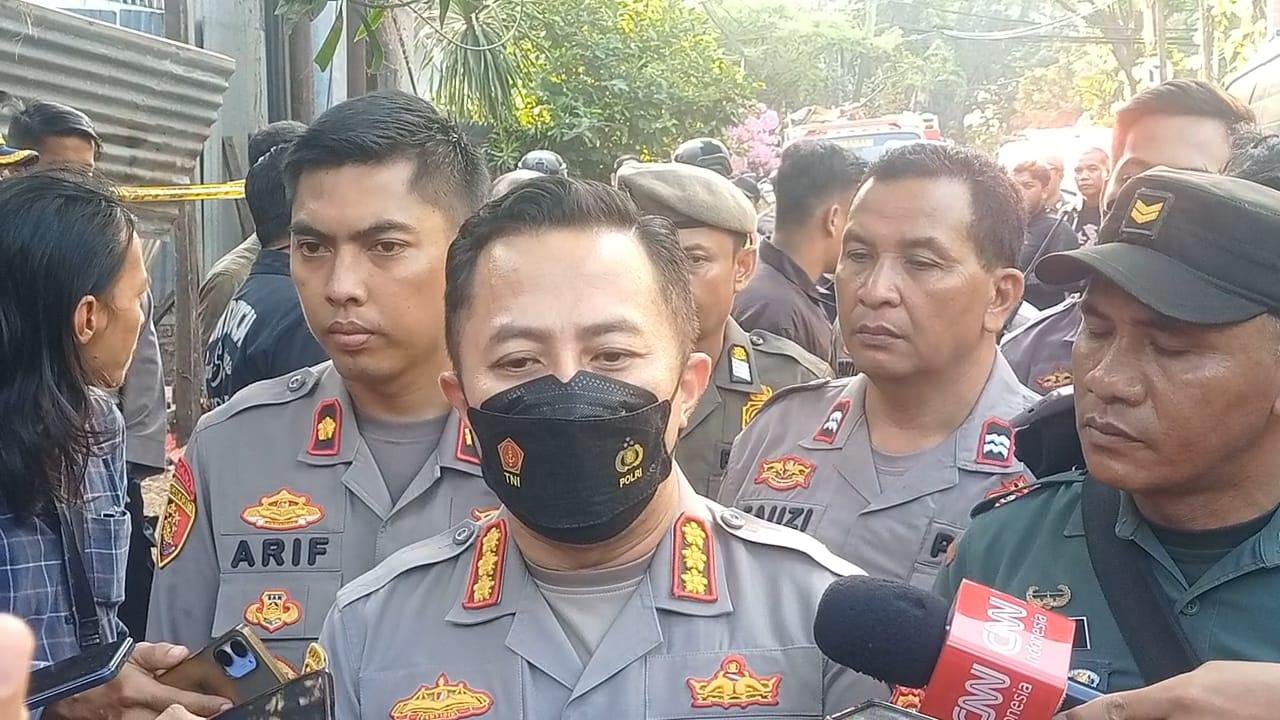 Kapolres-Metro-Jakarta-Selatan-Kombes-Ade-Ary-Syam-Indradi-saat-diwawanc.jpg