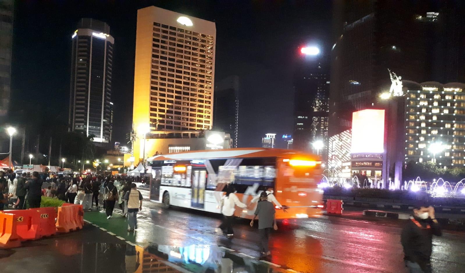 Kawasan-Bundaran-HI-jelang-acara-Car-Free-Night-malam-tahun-baru-2023.jpg