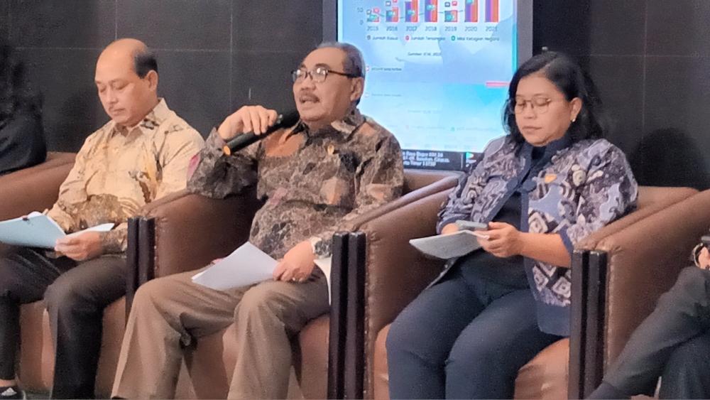 Ketua-LPSK-Hasto-Atmojo-Suroyo-saat-memberi-keterangan-di-Ciracas.jpg