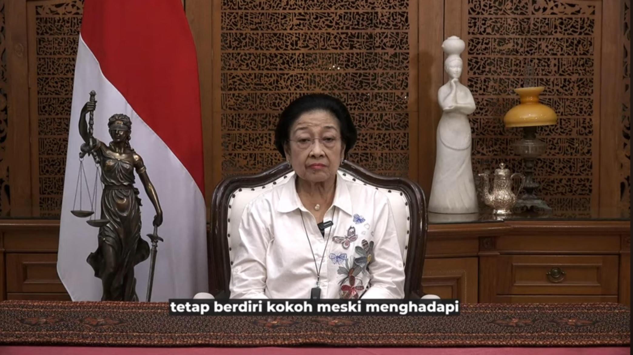 Ketua-Umum-PDIP-sekaligus-Presiden-ke-5-RI-Megawati-Soekarnoputri-Minggu-12112023.jpg