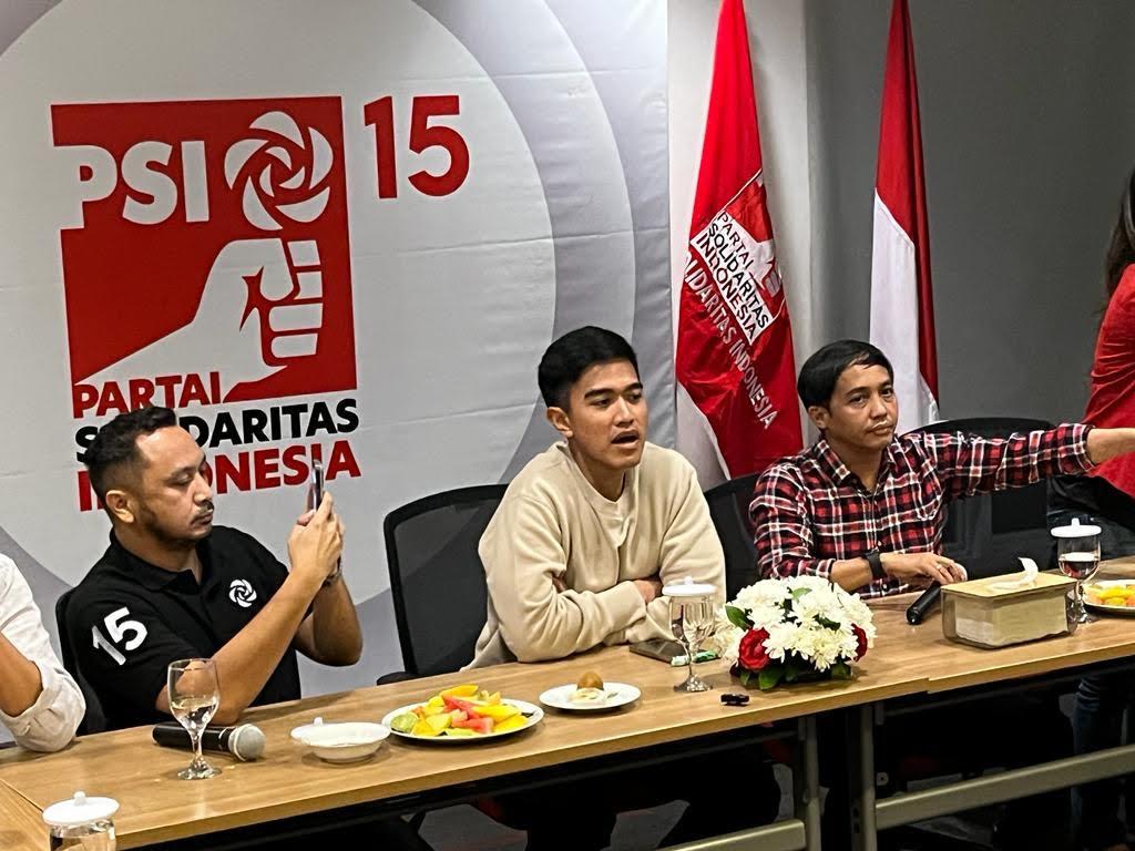 Ketua-Umum-PSI-Kaesang-Pangarep-saat-konferensi-pers-di-DPP-PSI.jpg