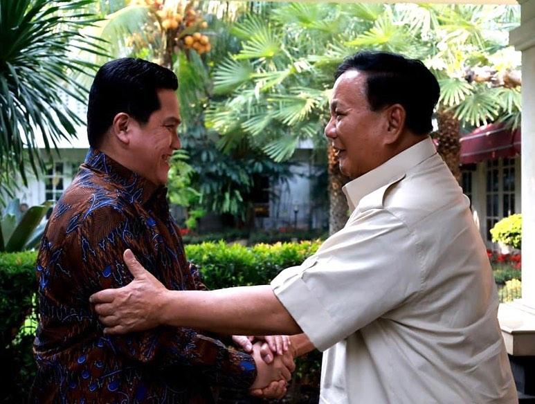 Ketum-PSSI-Erick-Thohir-dan-Menteri-Pertahanan-Prabowo-Subianto-di-Kemenhan-Rabu-1752023.jpg