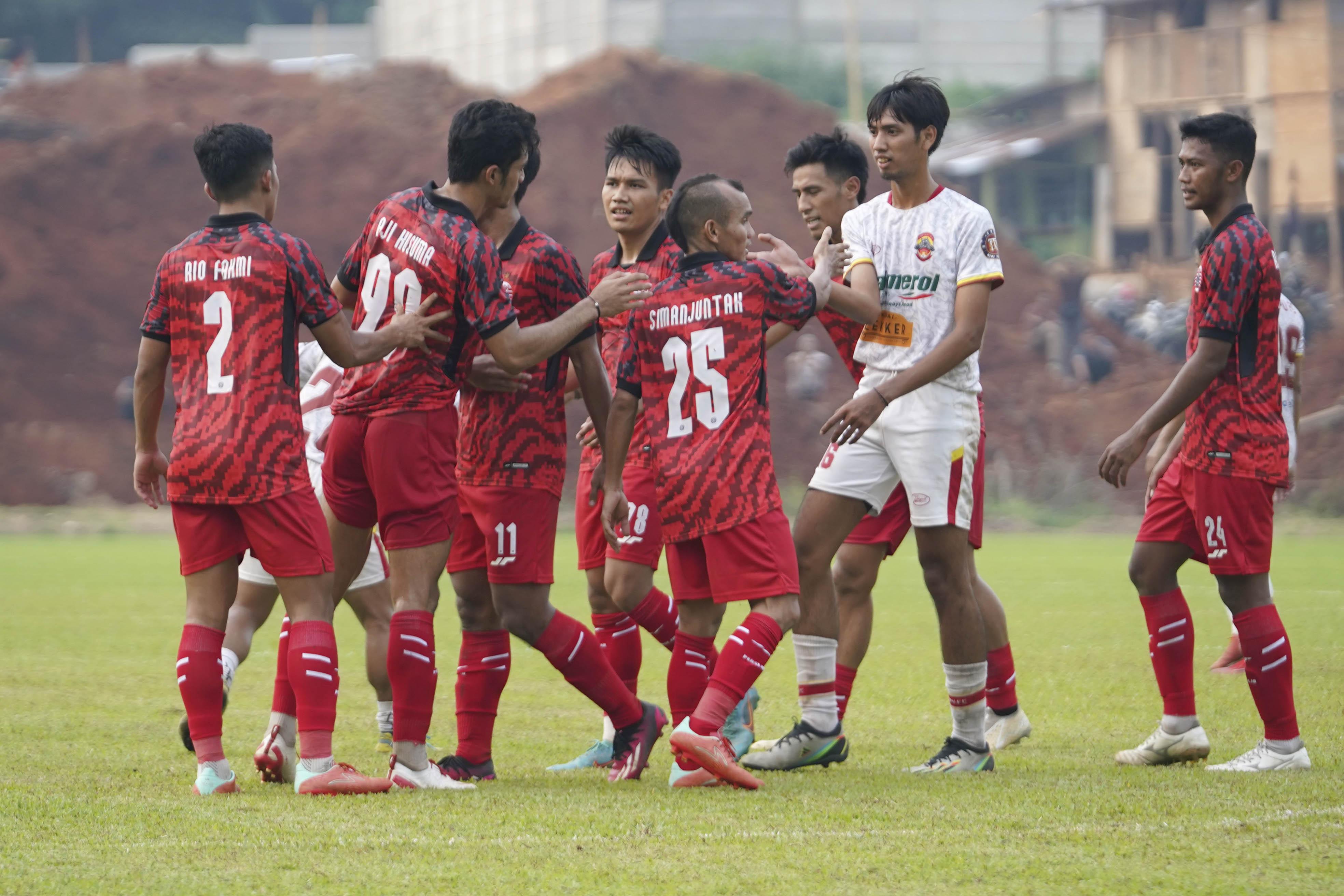 Latih-tanding-Persija-Jakarta-Vs-Persipu-FC-di-Sawangan-Depok-Sabtu-1062023.jpg