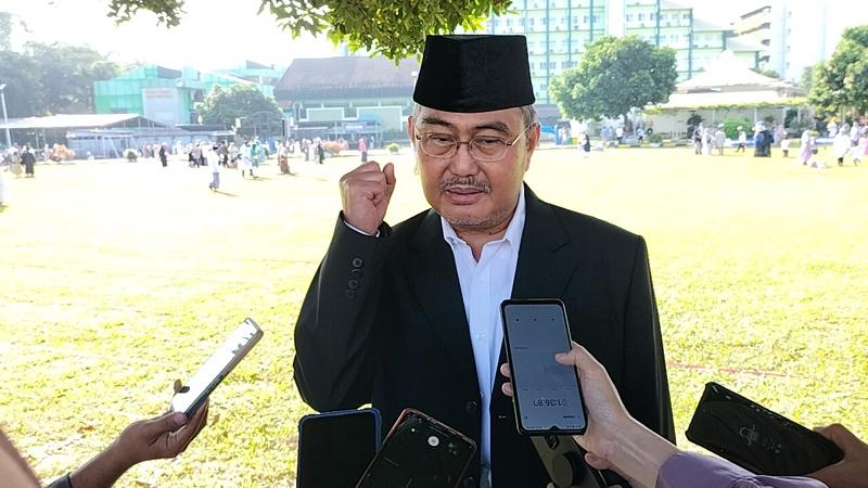 Jimly Asshiddiqie Singgung Perbedaan Waktu Salat Idul Adha: Kalender Islam 15 Abad Ga Selesai Juga