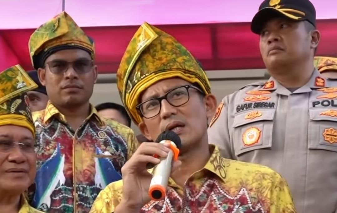 Menparekraf-Sandiaga-Uno-di-Kotabaru-Kalimantan-Selatan.jpg
