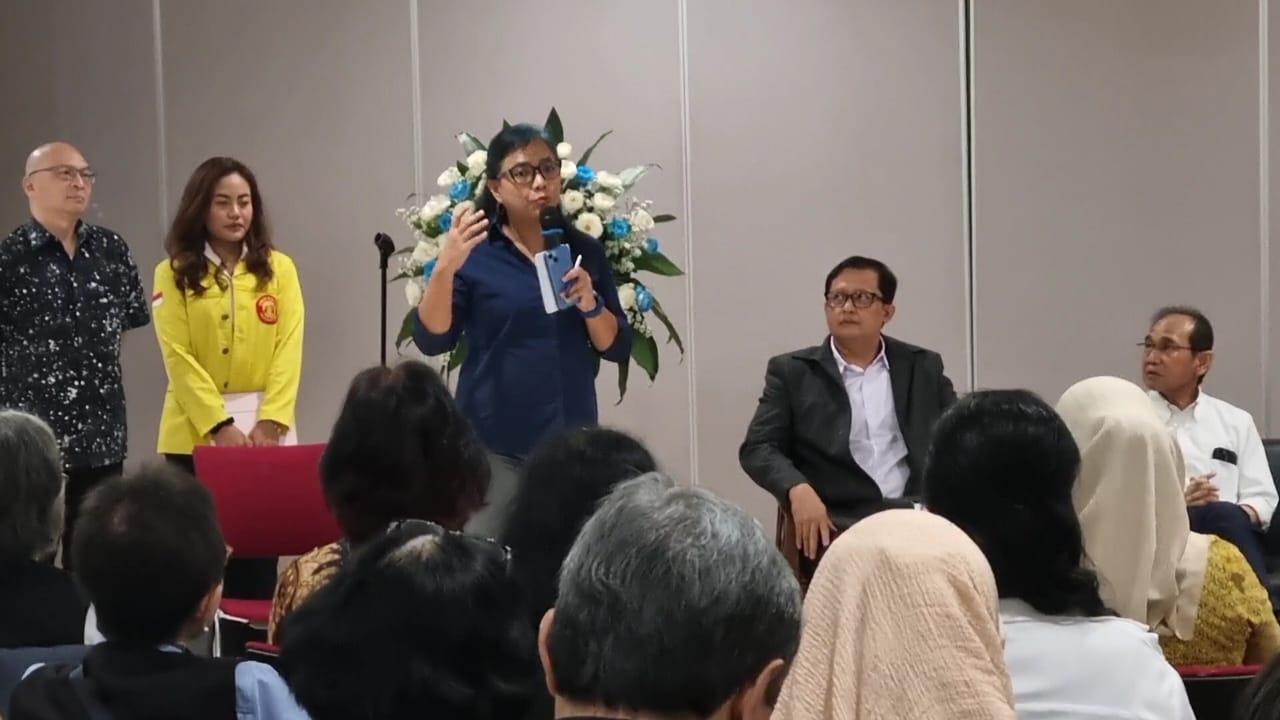 Pakar-Hukum-Tata-Negara-Bivitri-Susanti-mengkritik-rezim-pemerintahan-Jokowi.jpg