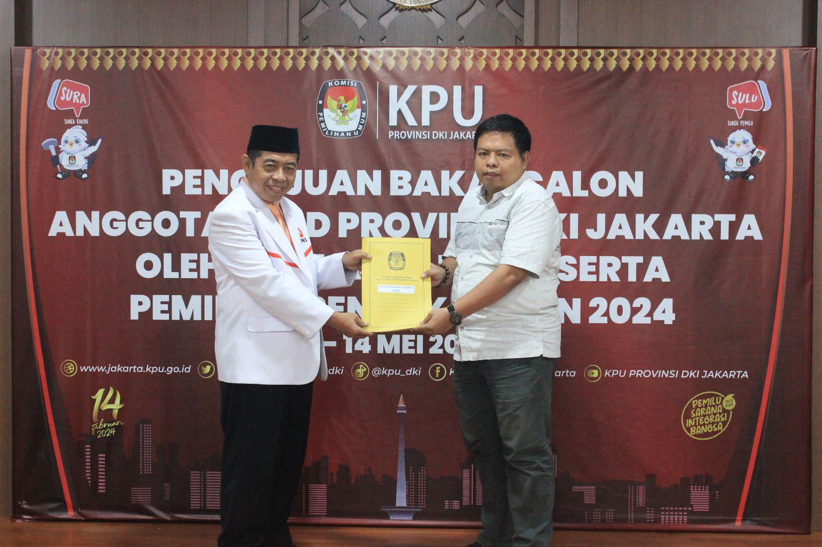 Pengurus-DPW-PKS-DKI-Jakarta-ke-KPU-DKI-Jakarta.jpg