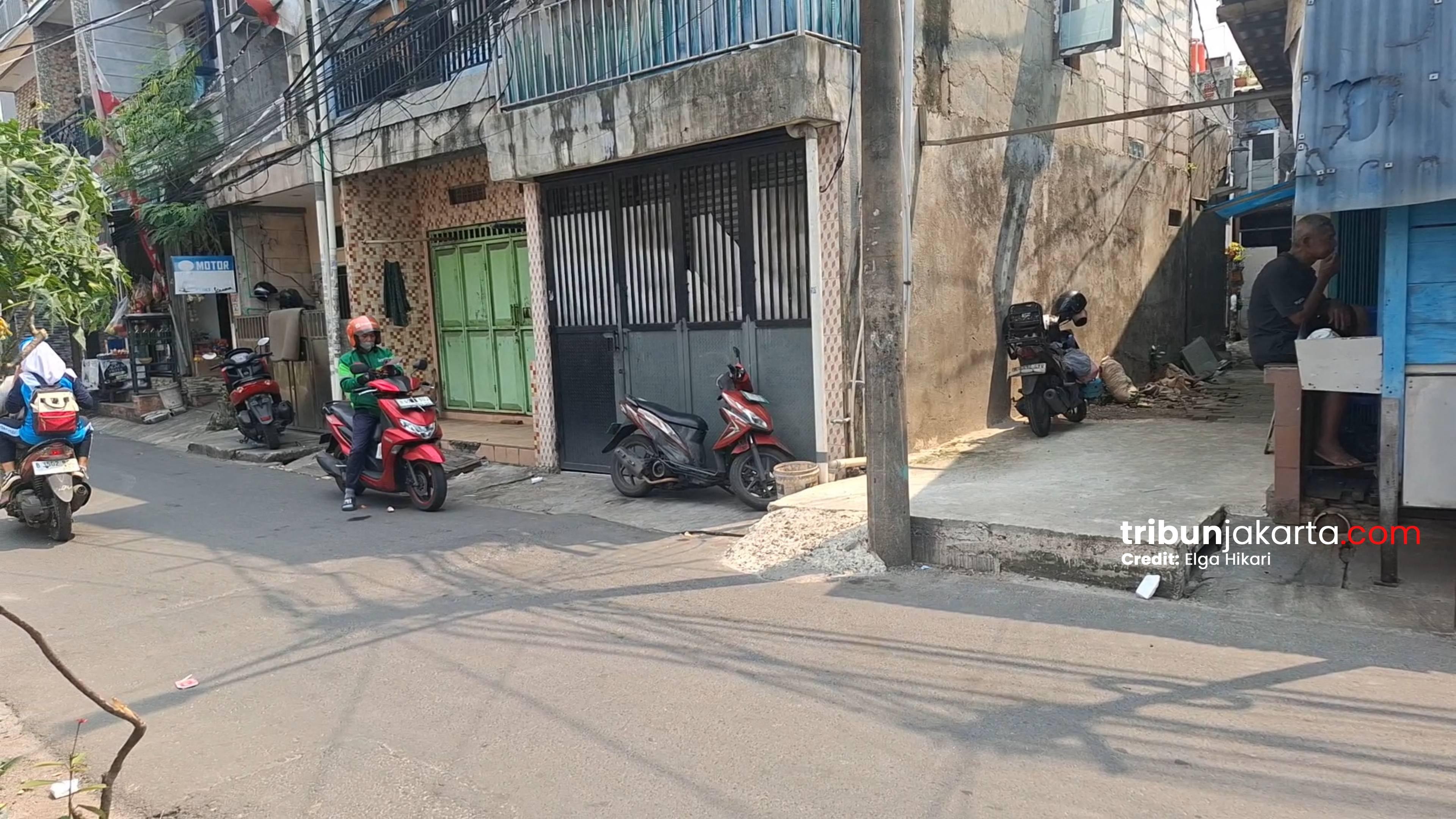 Pria Disiram Air Keras di Cengkareng, Warga Sebut Berawal Cekcok saat Main Futsal