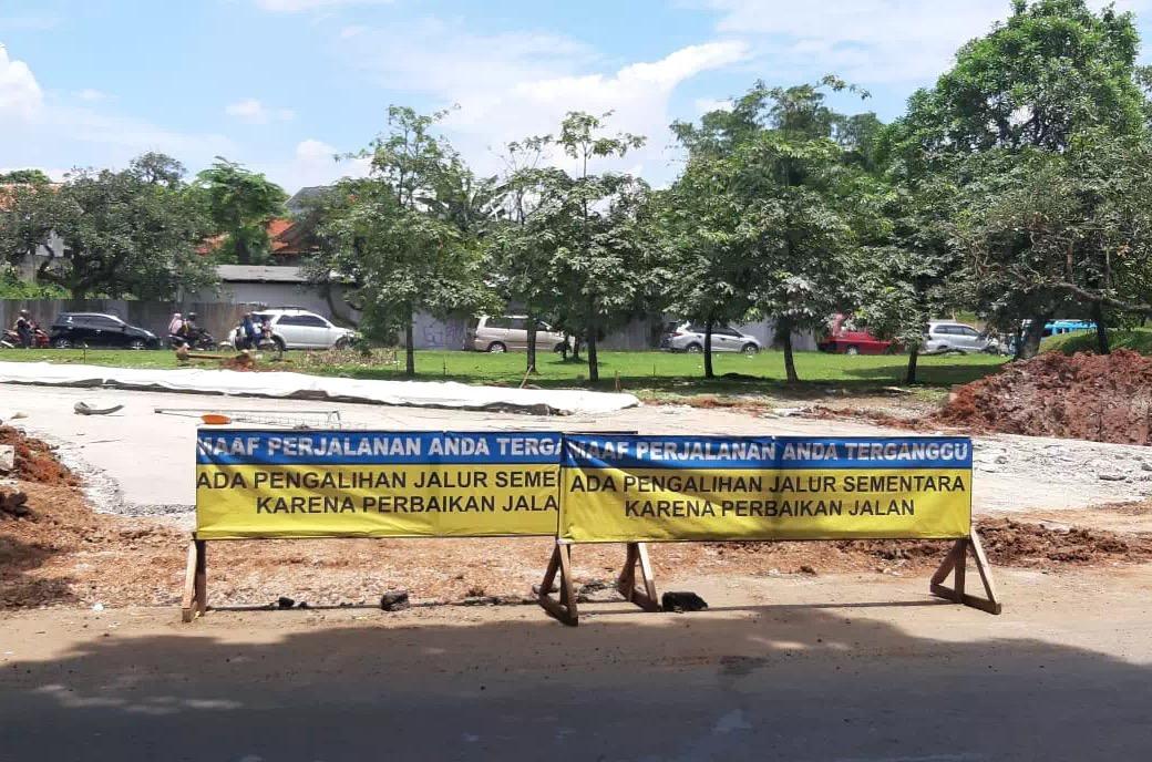 Perbaikan-jalan-Grand-Depok-City.jpg