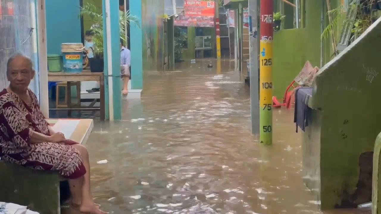 Permukiman-warga-di-kawasan-Kebon-Pala-Kampung-Melayu-yang-terdampak-banjir.jpg