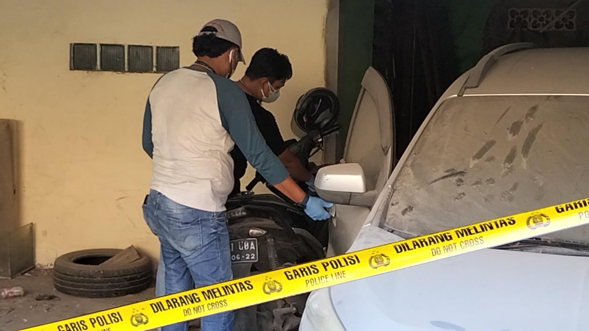 Pengusaha Travel di Koja Membusuk bersama Bayinya, Mobil dan Motor Aerox yang Berdebu Jadi Petunjuk