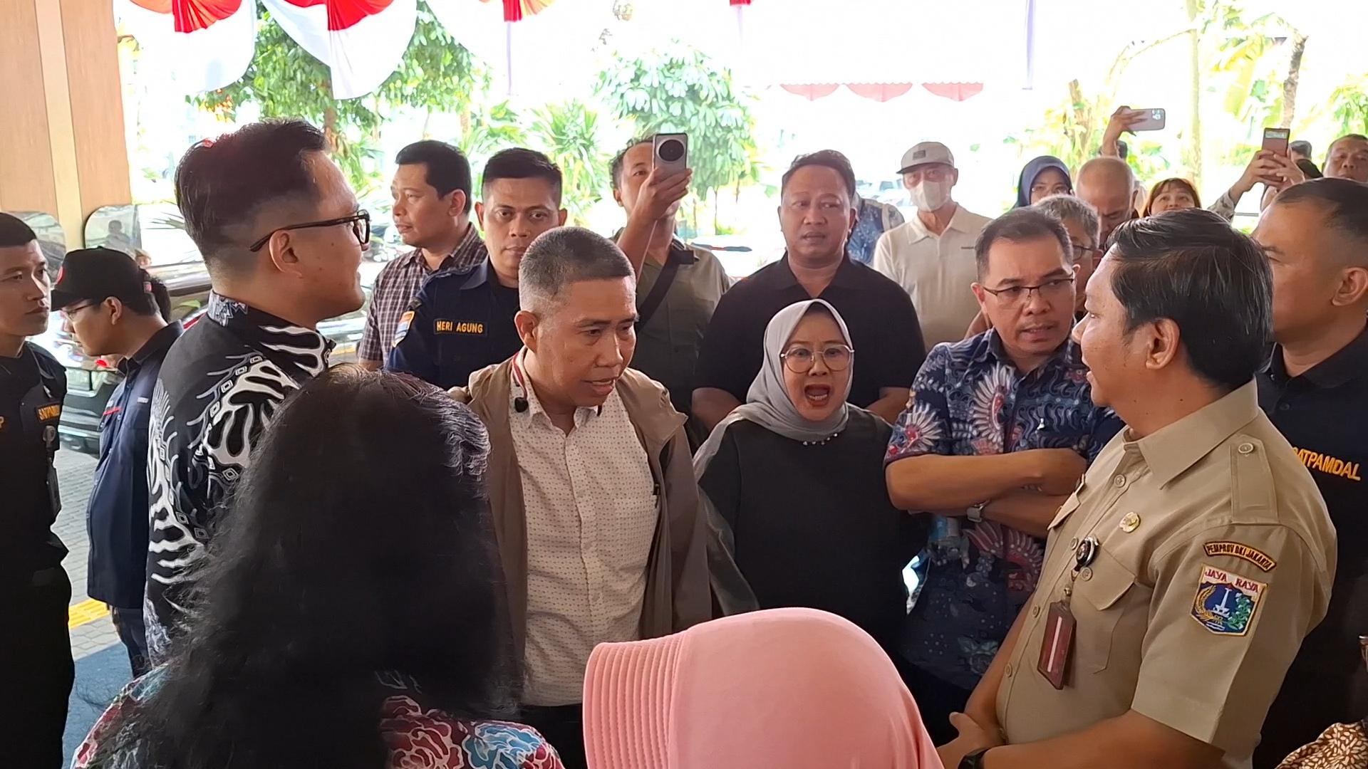 Tarif Air Mencekik, Ketua Perhimpunan Warga Rusun Geruduk Balai Kota