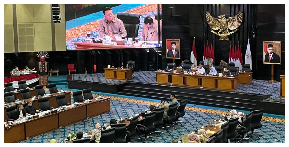 Rapat-Badan-Anggaran-DPRD-DKI-bersama-Tim-Anggaran-Pemerintah-Daerah-TAPD.jpg