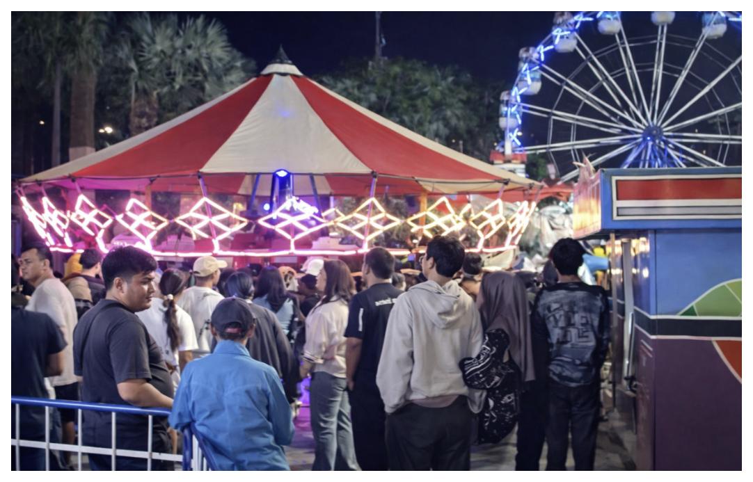 Suasana-Festival-Pasar-Malam-di-Taman-Hari-Kese.jpg