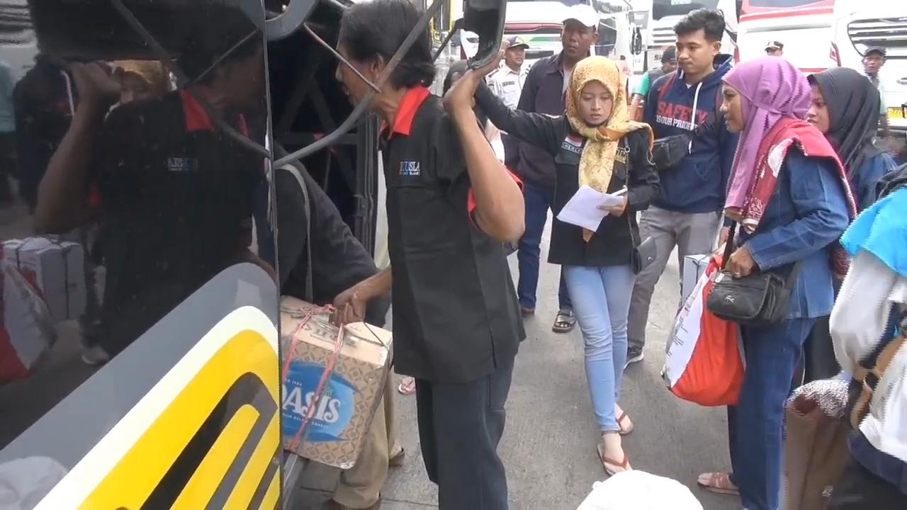 Cerita Pemudik Pilih Pulang Kampung Naik Bus Karena Kehabisan Tiket Kereta, Mengeluh Harganya Naik