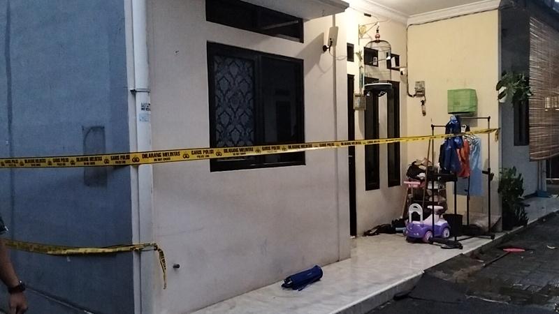 TKP-penemuan-jasad-empat-anak-di-kawasan-Jagakarsa-Jakarta-Selatan-Rabu-6122023.jpg