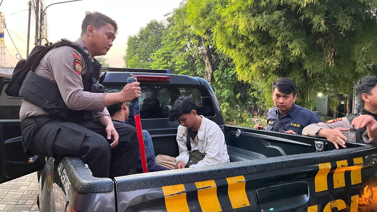 Tim-Patroli-Perintis-Presisi-Polres-Metro-Bekasi-Kota-meringkus-pelaku-tawuran.jpg
