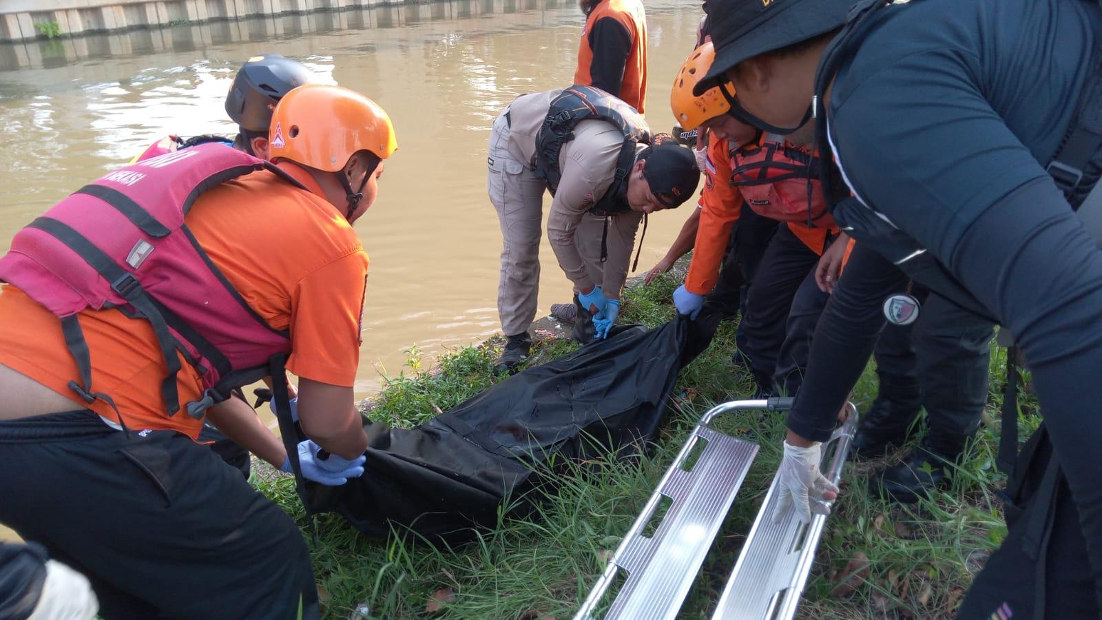 Main Lempar Batu di Pinggir Kalimalang Bekasi, Bocah 11 Tahun Tewas Tenggelam